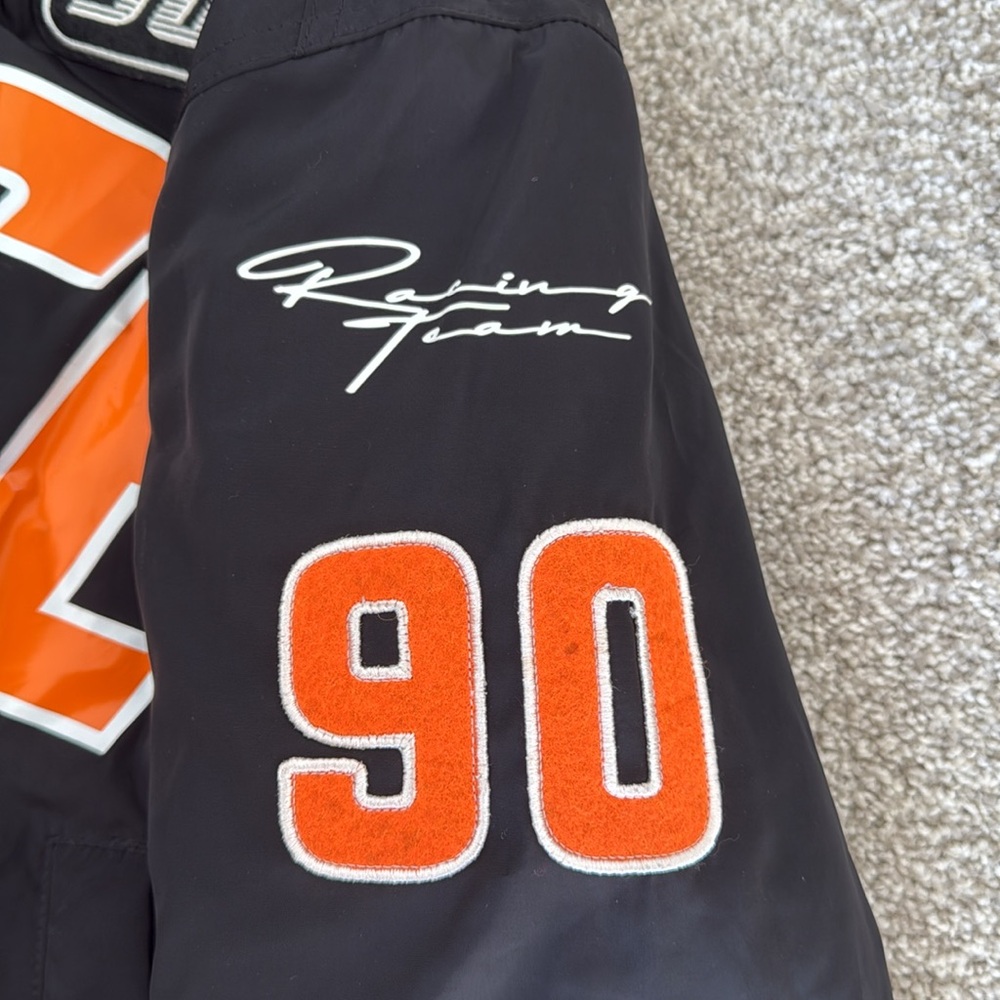 Oversized Jacket - Picture 3 of 5